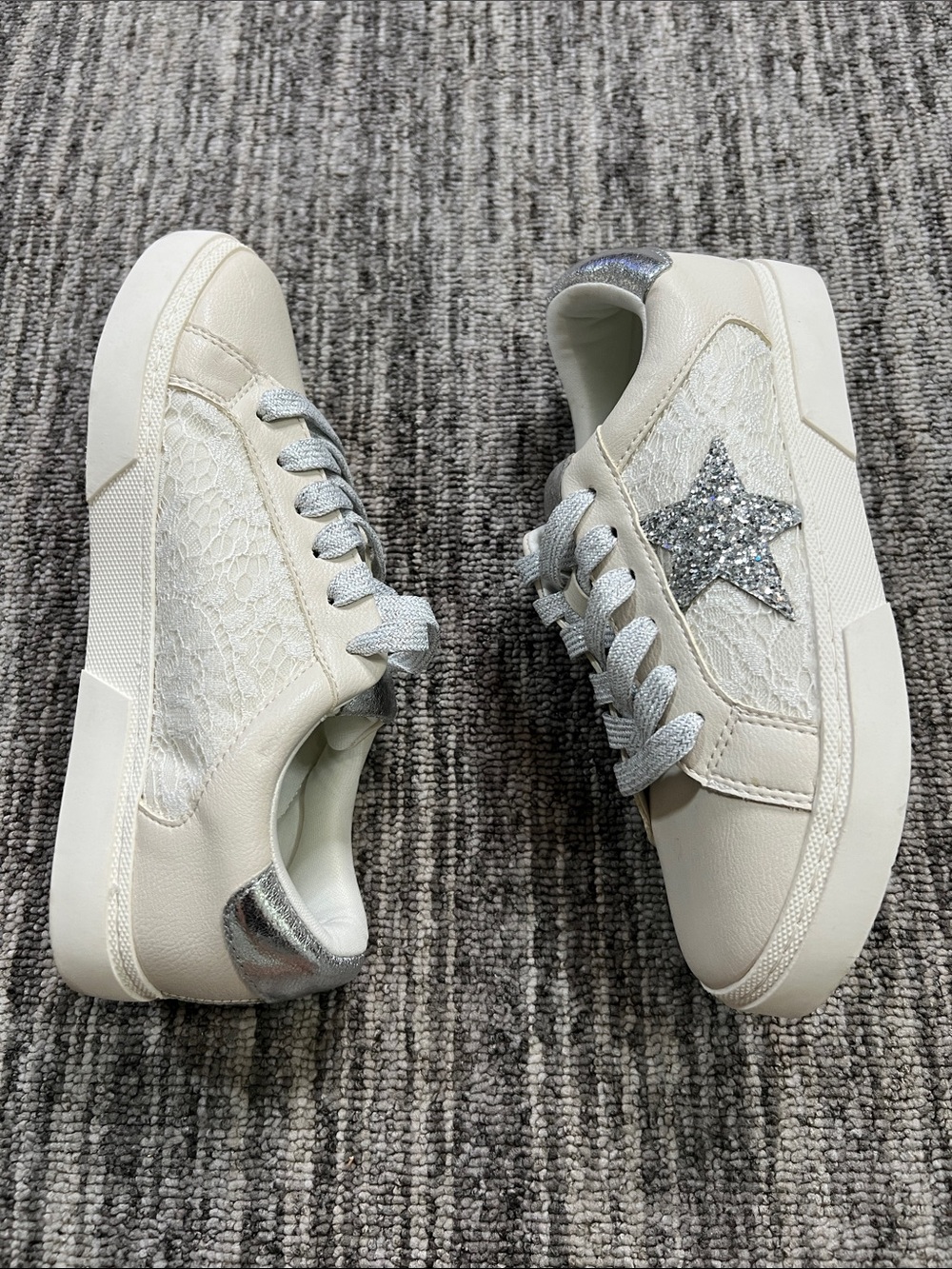 Art Class Kaitlyn Star Court Sneakers Girls Size 5 - Picture 5 of 8